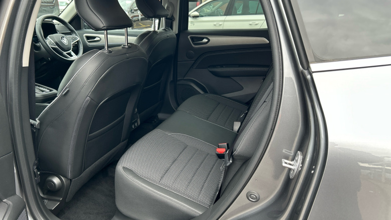 Renault Arkana 1.6 E-Tech full hybrid 145 Techno 5dr Auto Hybrid Estate